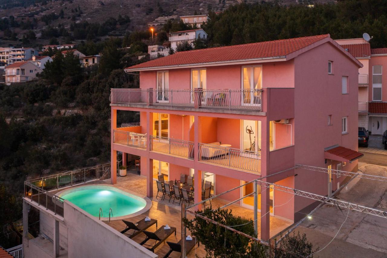 Solaris Holiday Home - Private Pool Stanici Exterior photo
